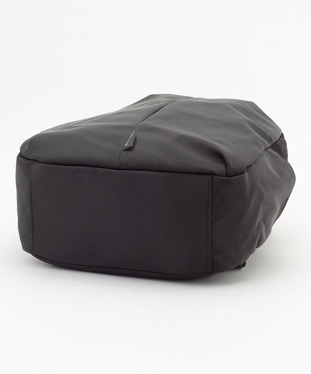 Y'SACCS 【Y’SACCS vous et】フロントファスナーデイパック ブラック