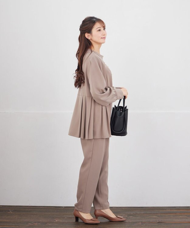 Tiaclasse L 【ブラウス&パンツ2点セット】サイドプリーツブラウス×テーパードパンツ セットアップ モカ