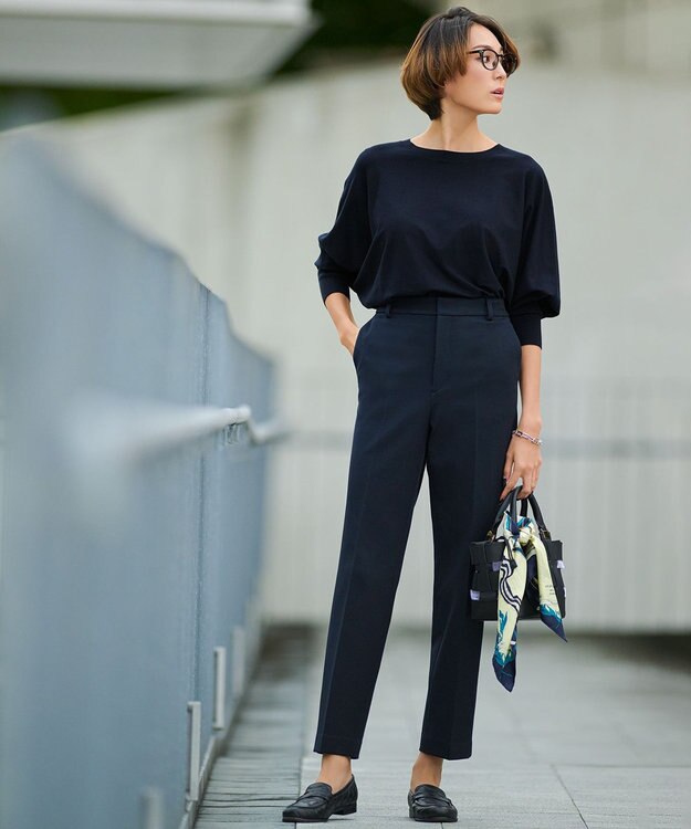 23区 【CLASSY.12月号掲載】TRストレッチギャバ テーパード パンツ ネイビー