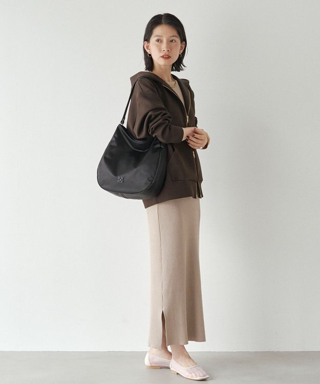 russet クラウズナイロン 縦長2WAYショルダーバッグ(CE-1623) Black