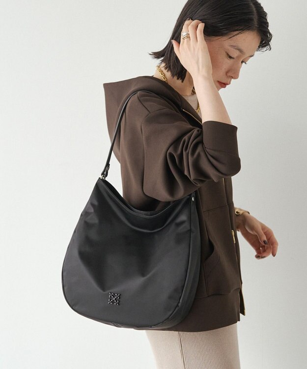 russet クラウズナイロン 縦長2WAYショルダーバッグ(CE-1623) Black