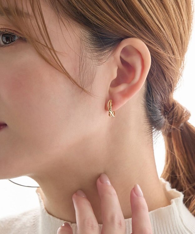 Phoebe 〈シリーズ累計販売10000点突破！〉〈痛くないシリーズ/金属アレルギー対応〉クロスフープクリスタルループフィットイヤリング　ゴールド ゴールド
