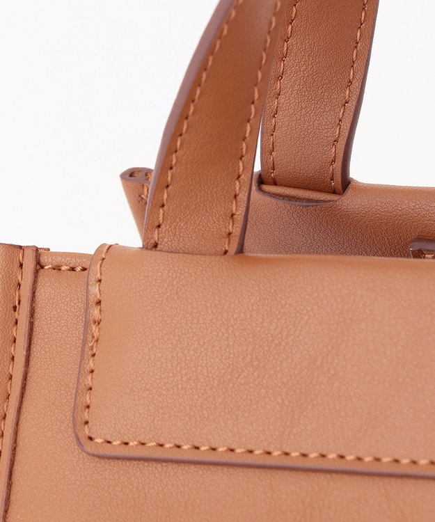 組曲 【23AW】4WAYハンド バッグ キャメル系