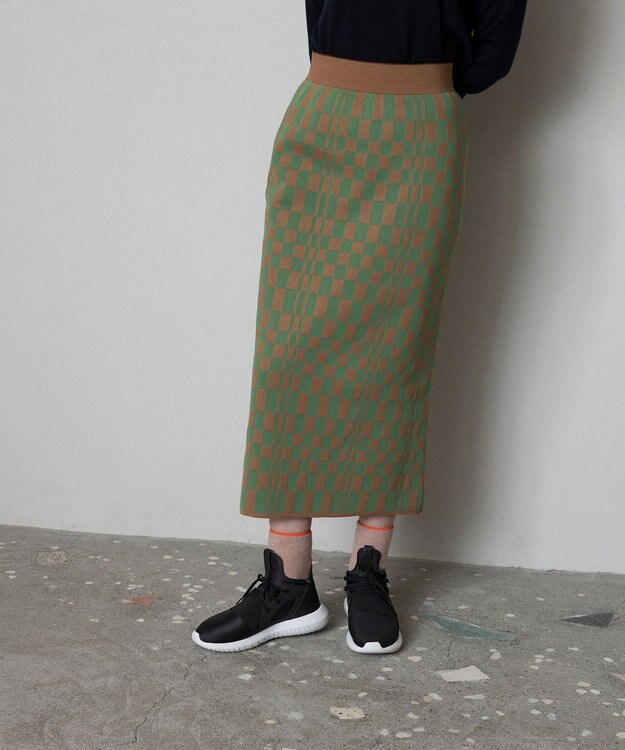 CHECKERED PATTERN SKIRT / チェッカード パターン スカート / TRICOTE
