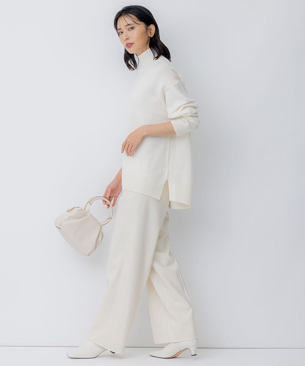 23区 【洗える】ウールカシミヤ ハイネック ニット ホワイト系