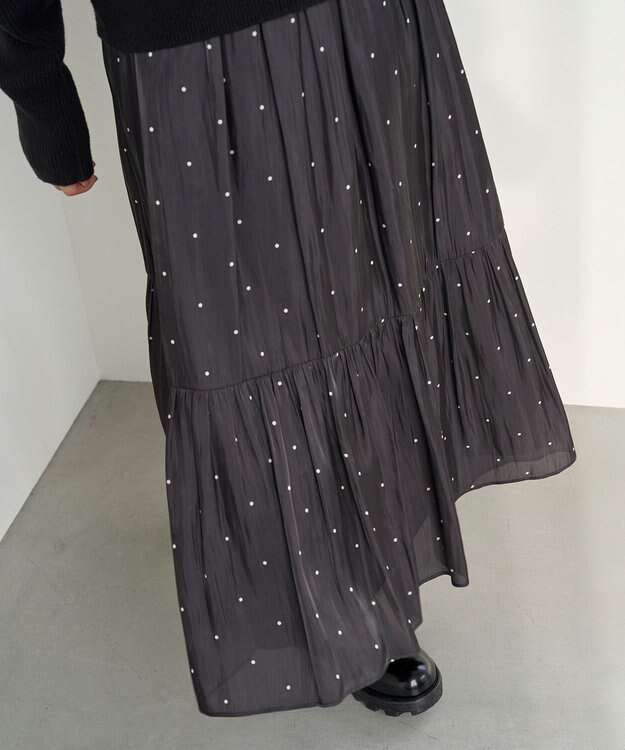 UNFILO シャイニースカート ブラックドット