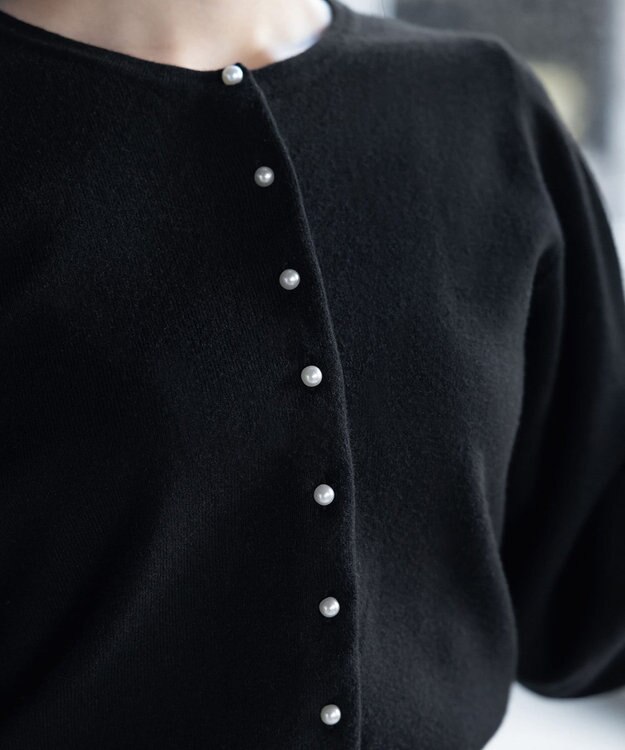 Tiaclasse 【洗える】パールボタンニットカーデ ブラック