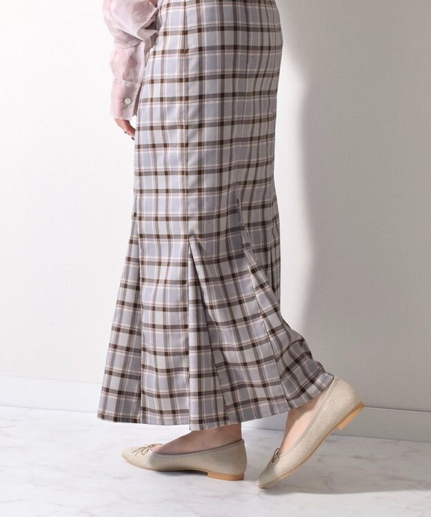 Bridget Birkin 【Bridget Birkin】ポインテッドリボンバレエシューズ ゴールド雑材