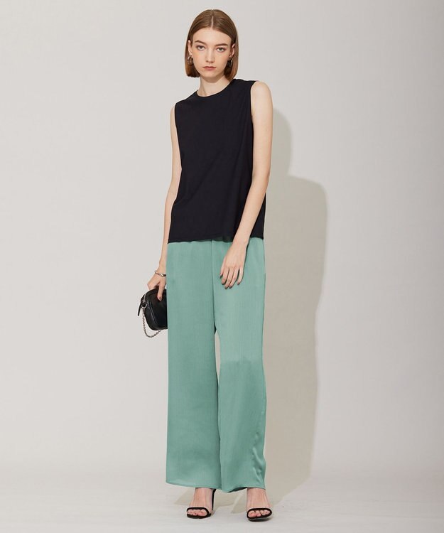 ICB 【接触冷感・洗える】サテンヨウリュウ ワイドストレートパンツ セラドン系