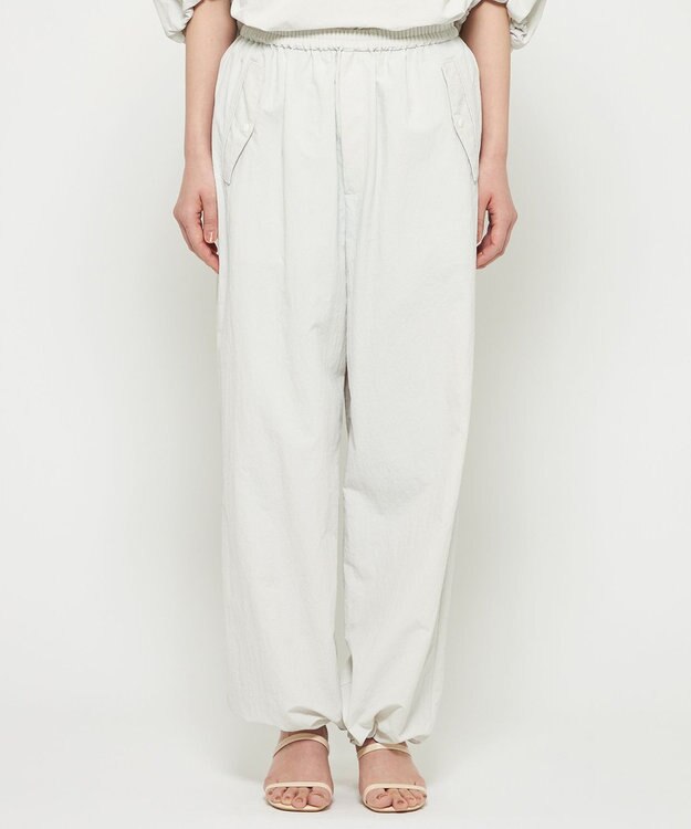 uncrave ライトプルーフナイロン パラシュートパンツ グレージュ