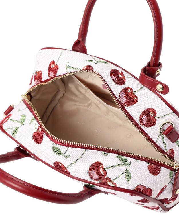 Maison de FLEUR チェリー柄ゴブランボストンバッグ Red