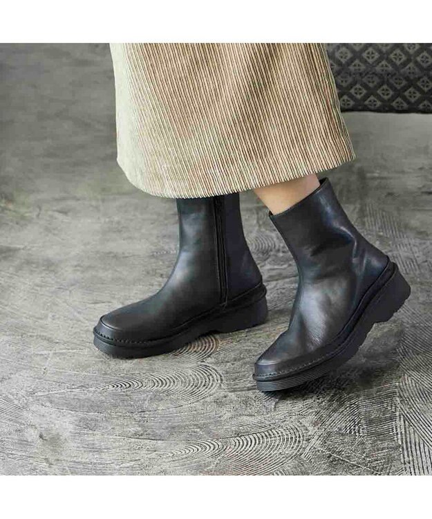 ing <ing PLUS>【WEB限定】【3E】厚底ショートブーツ ブラック