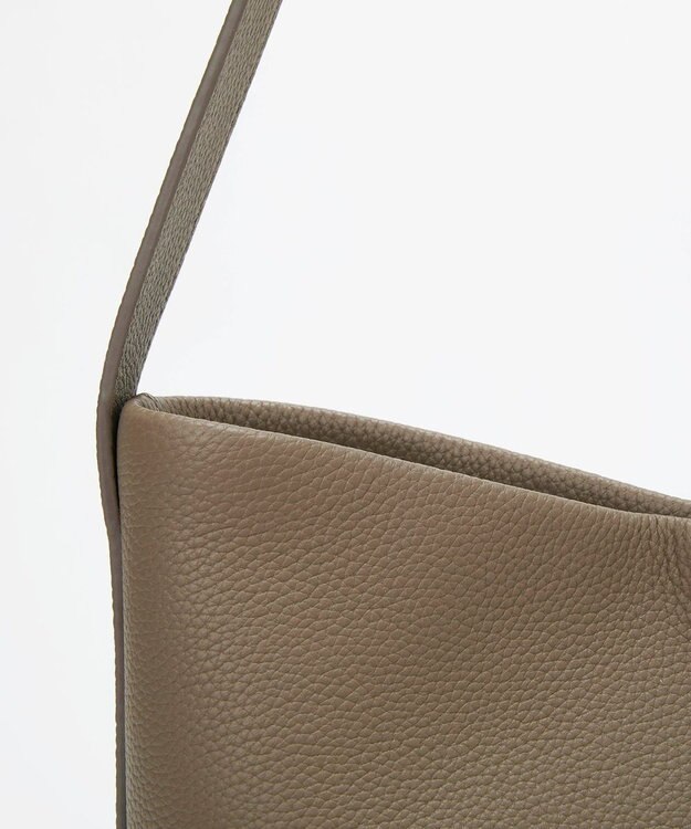 TOPKAPI 【Breath TOPKAPI】ELAN エラン シュリンクレザー ワンショルダーバッグ グレージュ