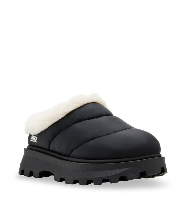 STEVE MADDEN FIRE PLACE 厚底キルティングファーシューズ ブラック