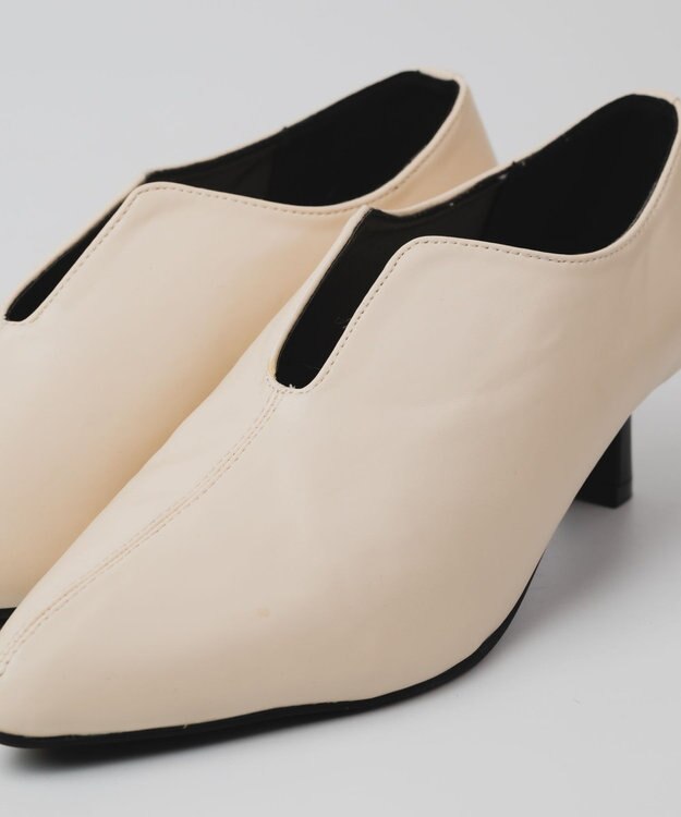 BONTRE 【PRECIEUX JOUET/プレシュウジュエ】Uカットスカルプチャーパンプス エクリュ