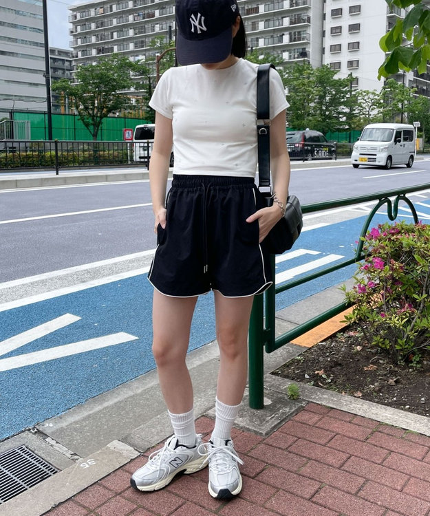 WEGO 【ウエストゴム】パイピングラインショートパンツ ブラック