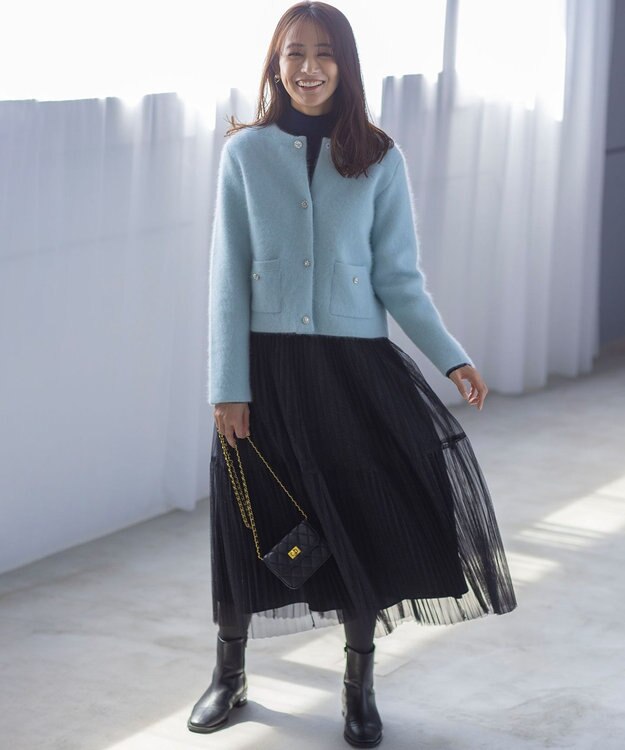 組曲 L 【手洗い可】フラッフィーファーニットジャケット サックスブルー系