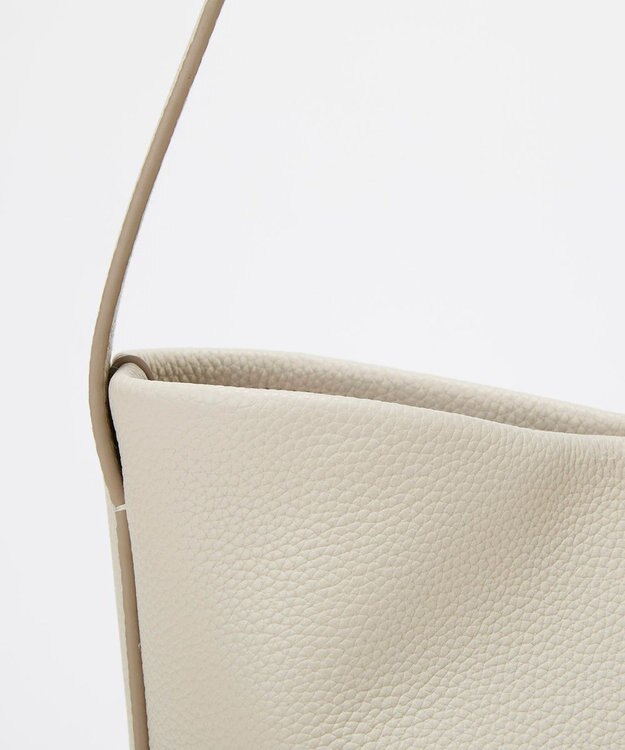 TOPKAPI 【Breath TOPKAPI】ELAN エラン シュリンクレザー ワンショルダーバッグ クリーム