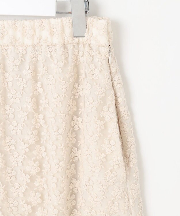 自由区 【カトリエムブーケ】Fleurs flottantes フラワーモチーフスカート エクリュ