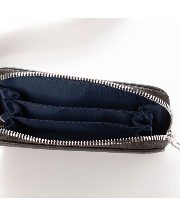 Y'SACCS モノグラム×リサイクルレザー スクエアショルダー ネイビー