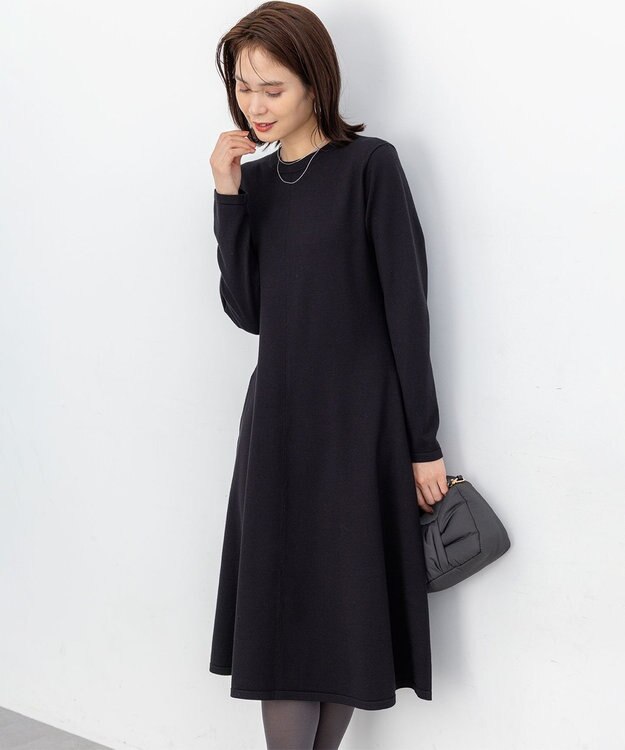 組曲 L シックフレアニットワンピース ブラック系