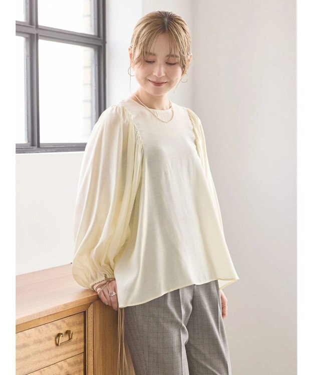 AMERICAN HOLIC 袖ボリュームシアーブラウス Ivory