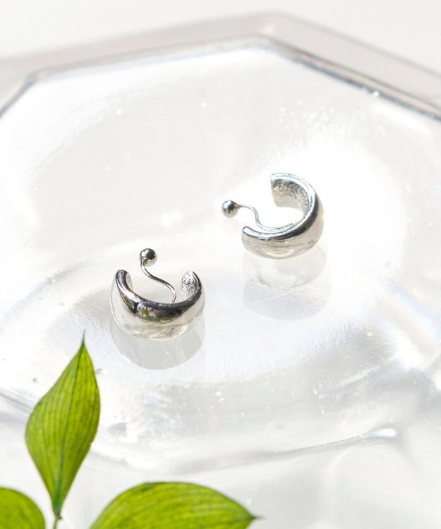 Phoebe 【痛くないシリーズ/金属アレルギー対応】モードミニマルフープライトフィットイヤリング　シルバー シルバー