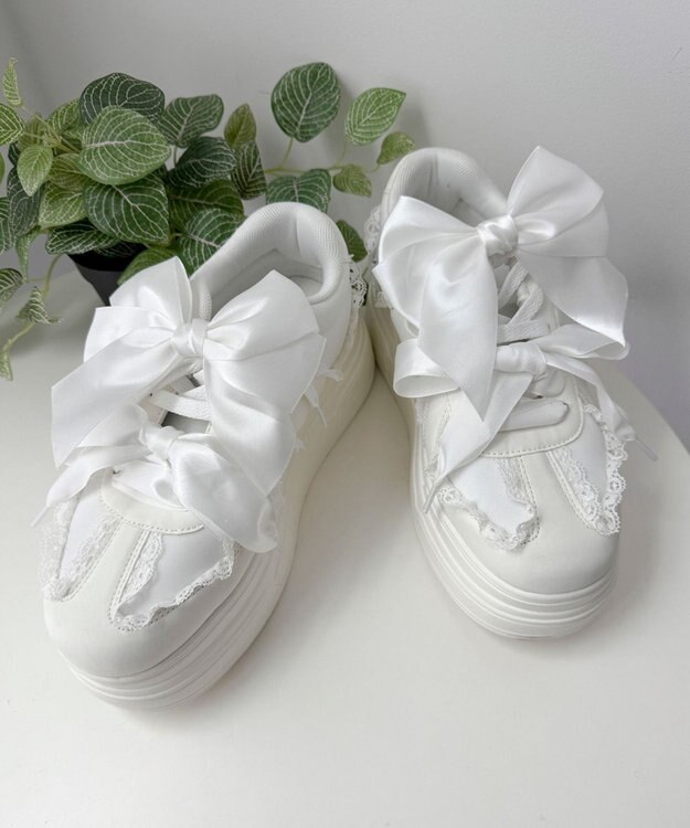 WEGO ダブルリボンフリルスニーカー ホワイト