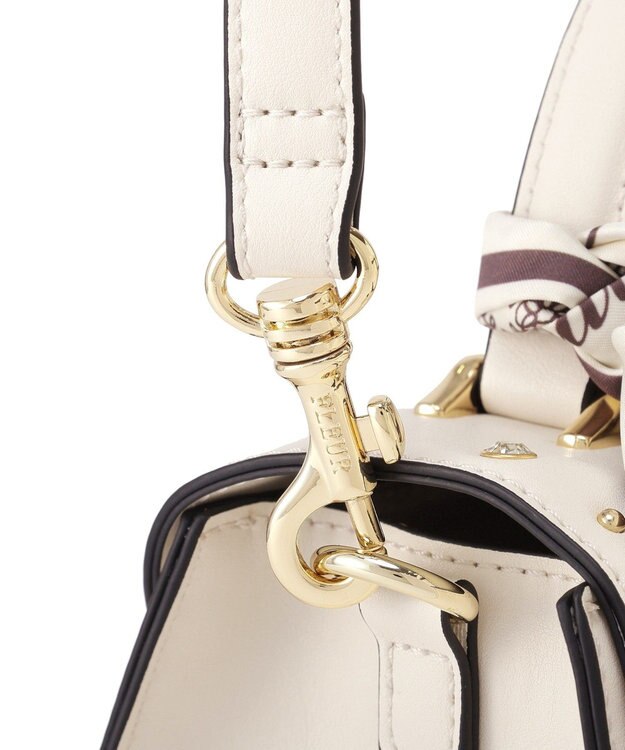 Maison de FLEUR スタッズフラップ２Ｗａｙバッグ Ivory