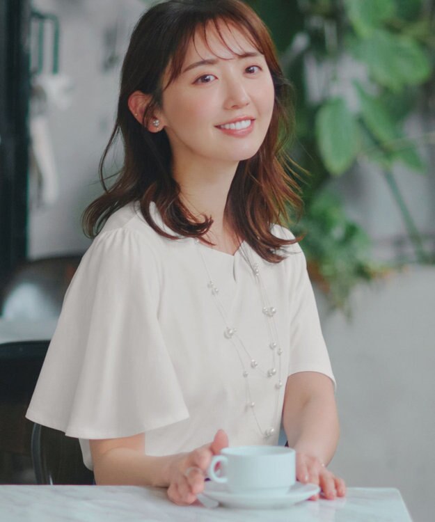 Tiaclasse 【おのののかさん着用】「サマケア」キーネックフレアスリーブトップス オフ