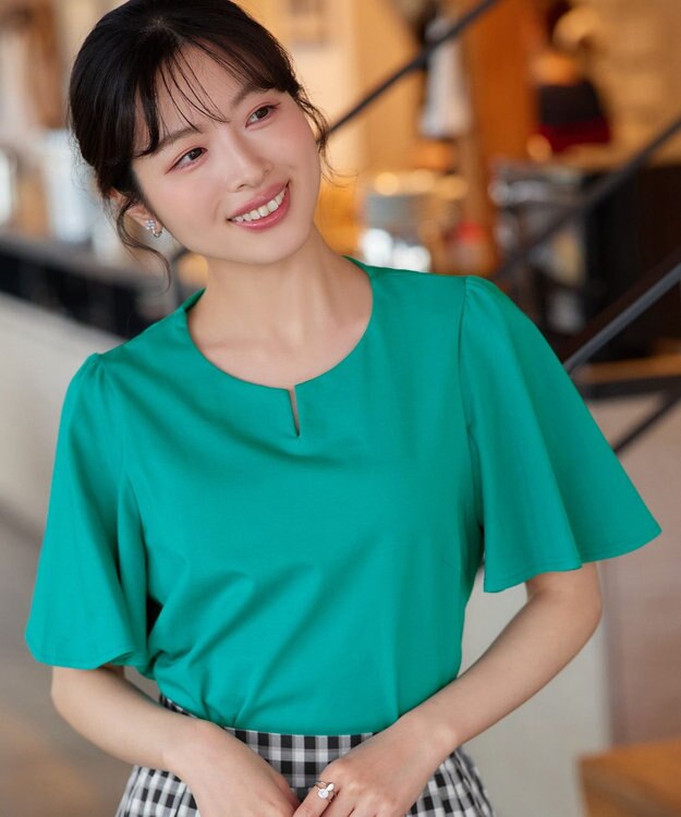 Tiaclasse 【おのののかさん着用】「サマケア」キーネックフレアスリーブトップス グリーン