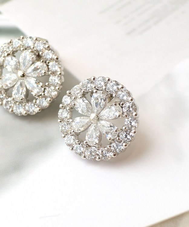 Tiaclasse リッチフラワーサークルピアス シルバー