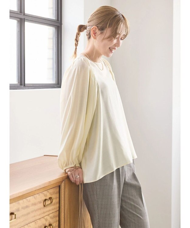 AMERICAN HOLIC 袖ボリュームシアーブラウス Ivory