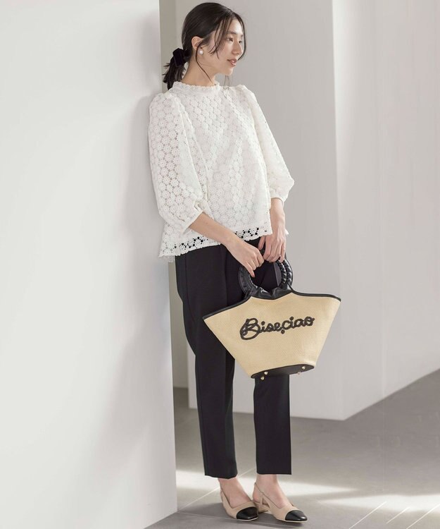 組曲 S 【WEB限定】フラワーレース ペプラムトップス アイボリー系