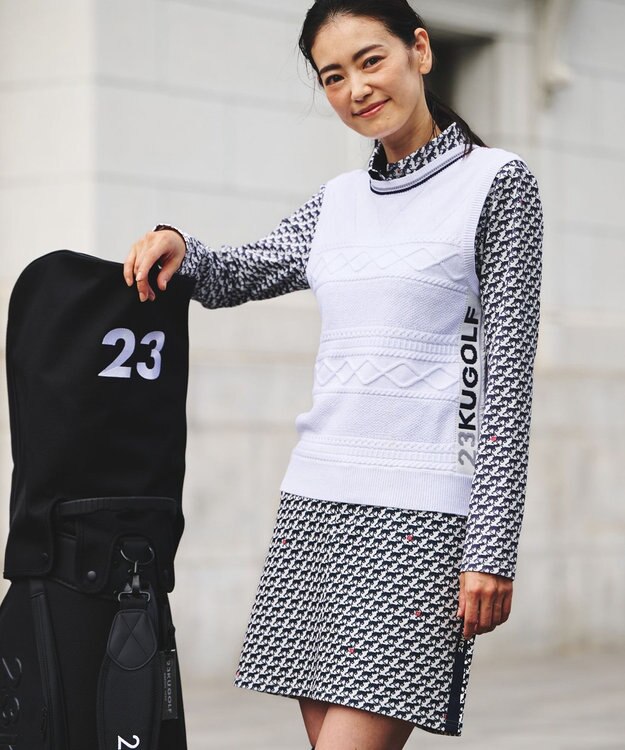 23区GOLF 【WOMEN】【ウォッシャブル】コットンブレンドサイドロゴベスト ホワイト系