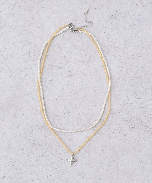 earth music&ecology ビーズ２連ネックレス Ivory