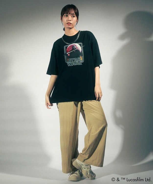 Green Parks ＳＴＡＲ　ＷＡＲＳ／グラフィック半袖ＢＩＧＴＥＥ Black