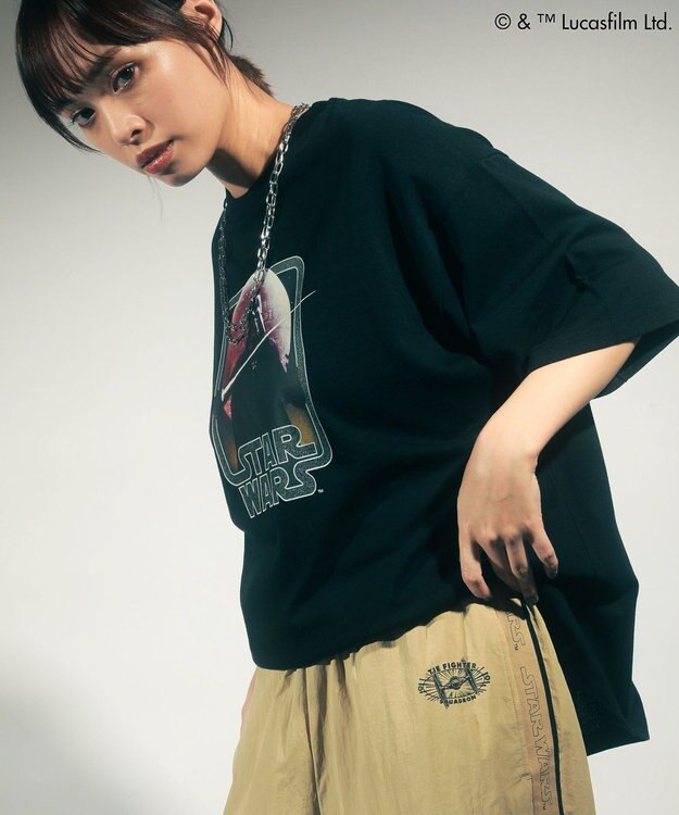 Green Parks ＳＴＡＲ　ＷＡＲＳ／グラフィック半袖ＢＩＧＴＥＥ Black