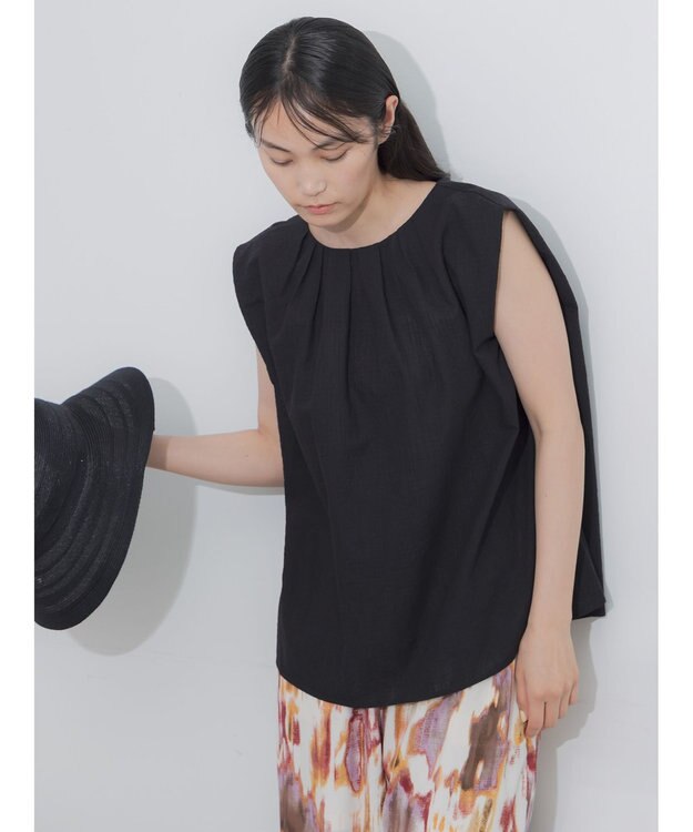 Te chichi リネンミックスクレープブラウス(セットアップ可)《2026 SUMMER LOOK item》 ブラック