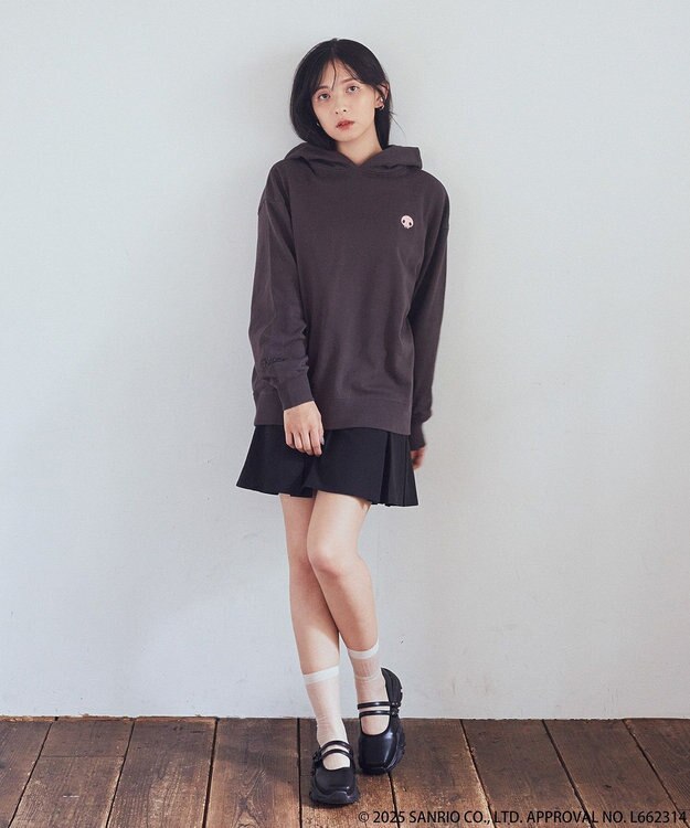 earth music&ecology マイメロディ＆クロミ／ｅａｒｔｈ　耳付きフーディー Charcoal Gray