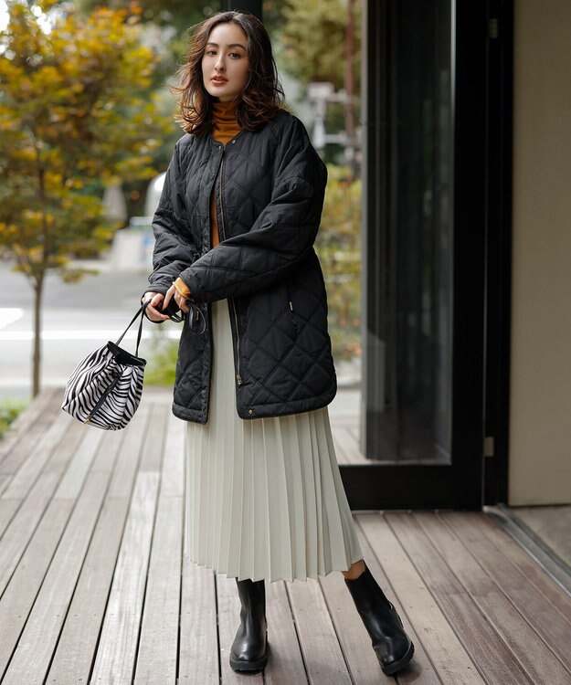 23区 【CLASSY.12月号掲載】カウヘアー ミニ巾着 バッグ ゼブラプリント