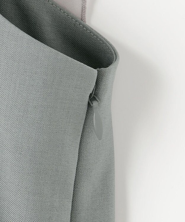 Feroux 【洗える】フリルショルダー サロペット ライトグレー系