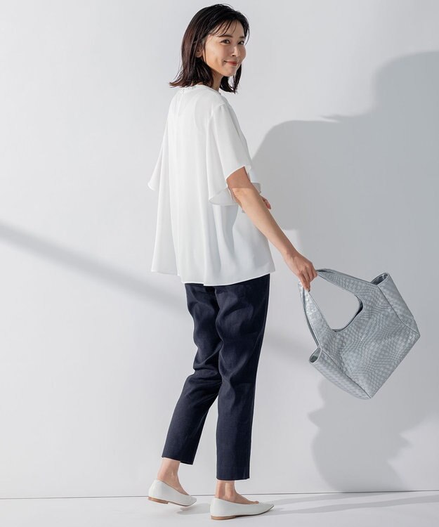 23区 【洗える】バックサテンアムンゼン ネックステッチ ブラウス ホワイト系