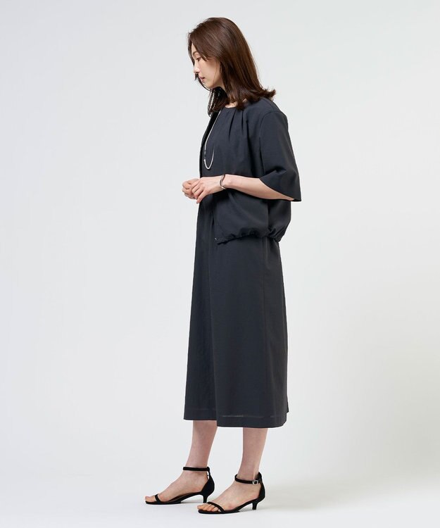 J.PRESS LADIES S 【季節の変わり目に】アキハ BREEZE COOL ノーカラー ブルゾン スレート系