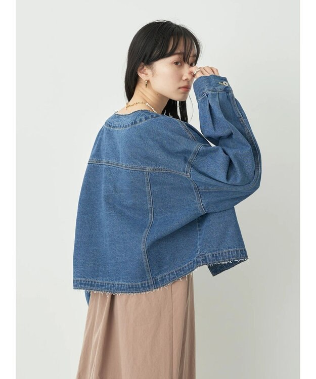 earth music&ecology ノーカラーＧジャン Medium Indigo