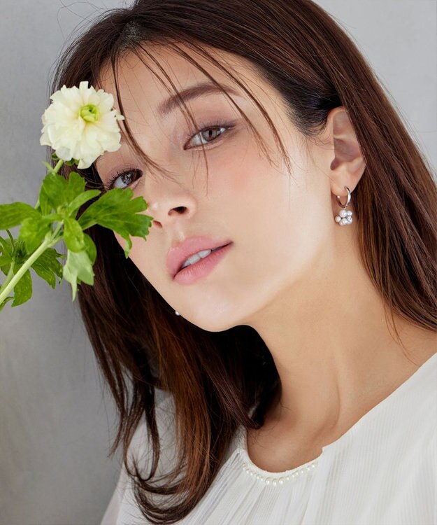 Tiaclasse 【選べる２タイプ・金属アレルギー対応】フルーツパールピアス シルバーA