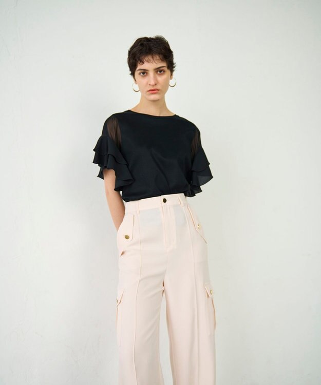 GRACE CONTINENTAL シアーフレアスリーブトップ ブラック