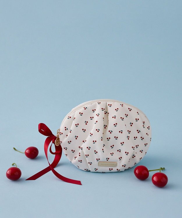 Maison de FLEUR チェリープリントポーチ Ivory