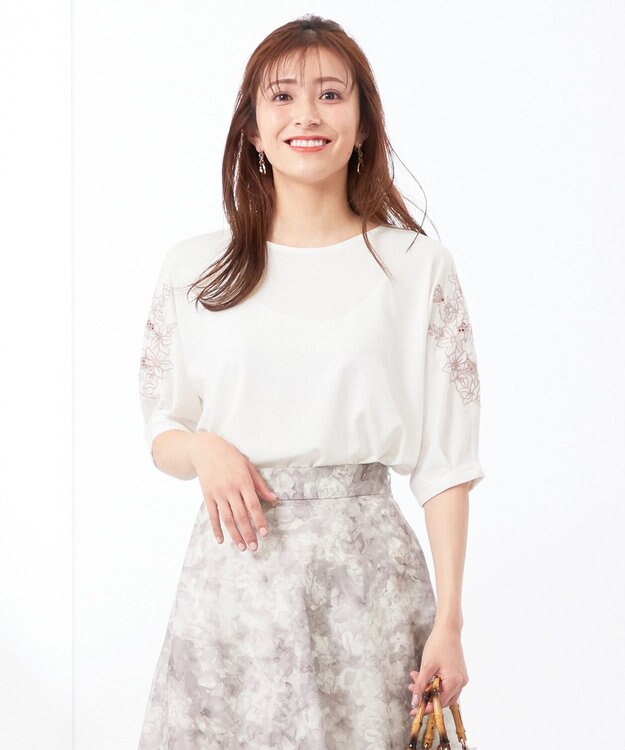 ANY SIS L エンブロイダリードルマン カットソー オフホワイト