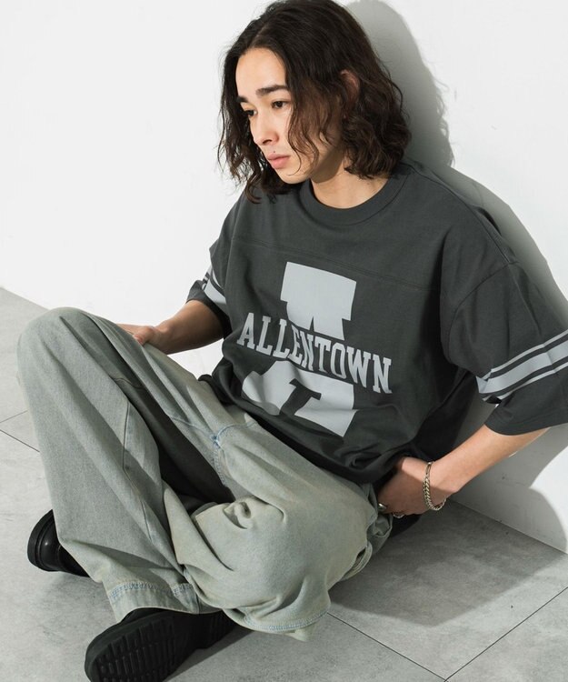 WEGO 【ユニセックス着用ITEM/手洗い可/MLサイズ】フットボールBIG　T（S） スミクロ